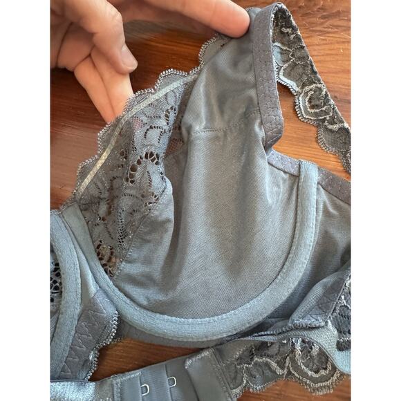 Hanro Moments 1467 Underwire Bra Size 34D pigeon Blue/gray NWT $160 - Picture 10 of 12